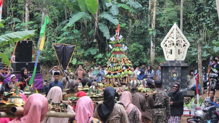 Desa Benowo Lestarikan Grebeg Anak Joko Tingkir