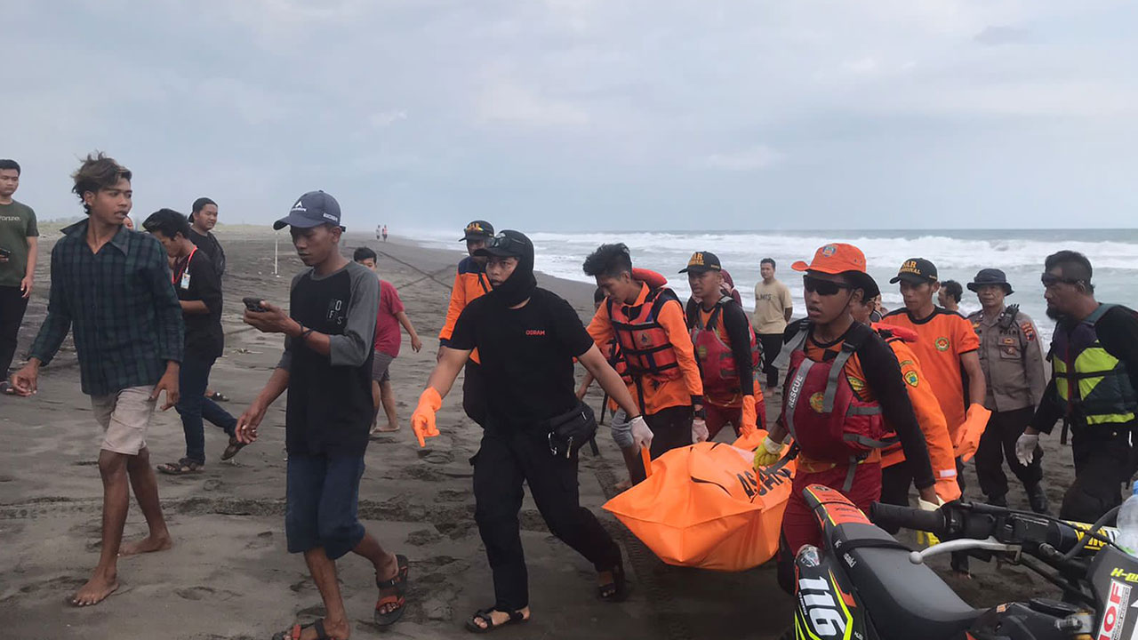 Dua Jenazah Ditemukan, Satu Masih Dicari