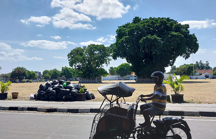 100 Ton Sampah Kota Jogja Mulai Diangkut ke TPST Piyungan