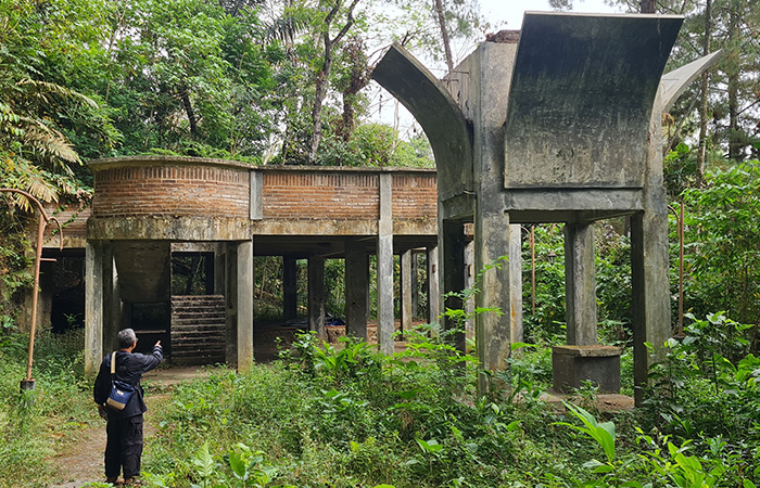 Lanjut, Pembangunan Gardu Pandang Gunung Tidar