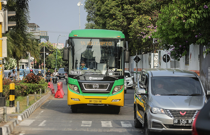 Trans Jogja Boleh Lawan Arus di Sarkem