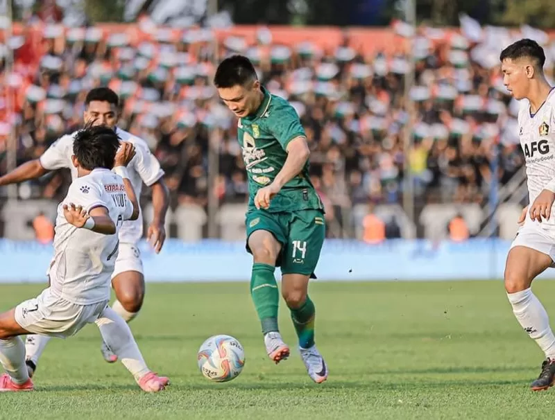 Hattrick Flavio Siva Bawa Persik Tumbangkan Persebaya