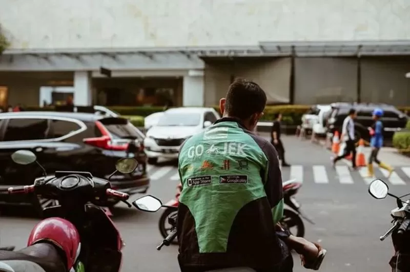 Viral ! Kelakuan Teman Warganet Akali Sistem Gojek Agar Bisa Nebeng Gratis