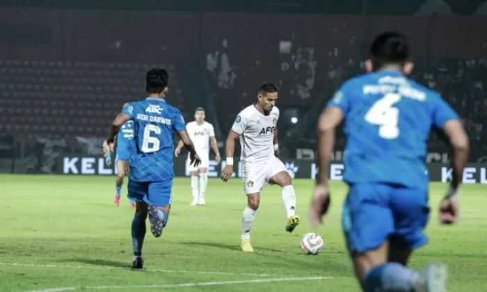 Belum Puas Kalahkan Persib Bandung, Persik Kediri Bidik Kemenangan Lagi kontra PSM Makassar Sebelum Rehat Liga 1