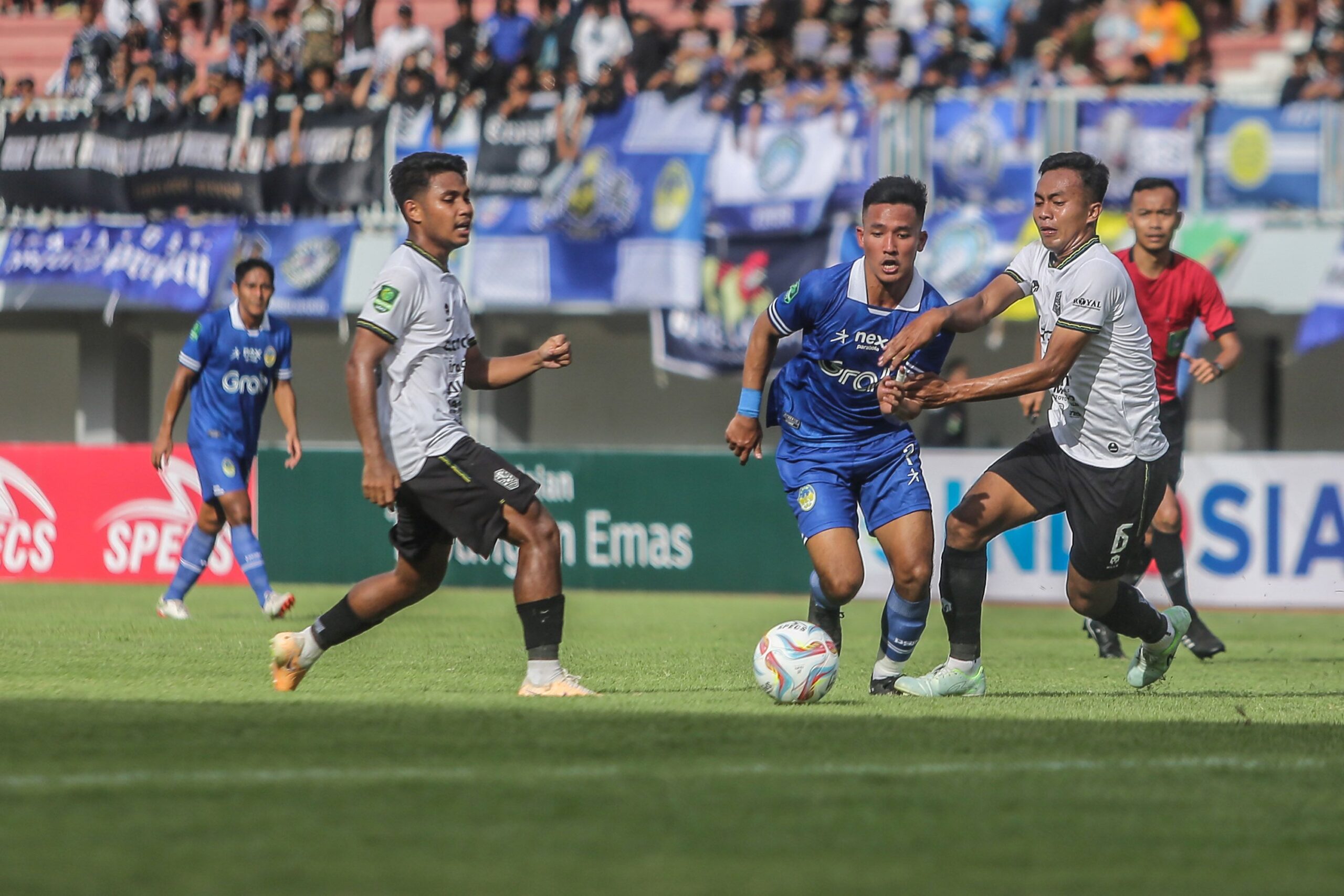 Sepuluh Pemain PSIM Jogja Gagal Tahan Nusantara United