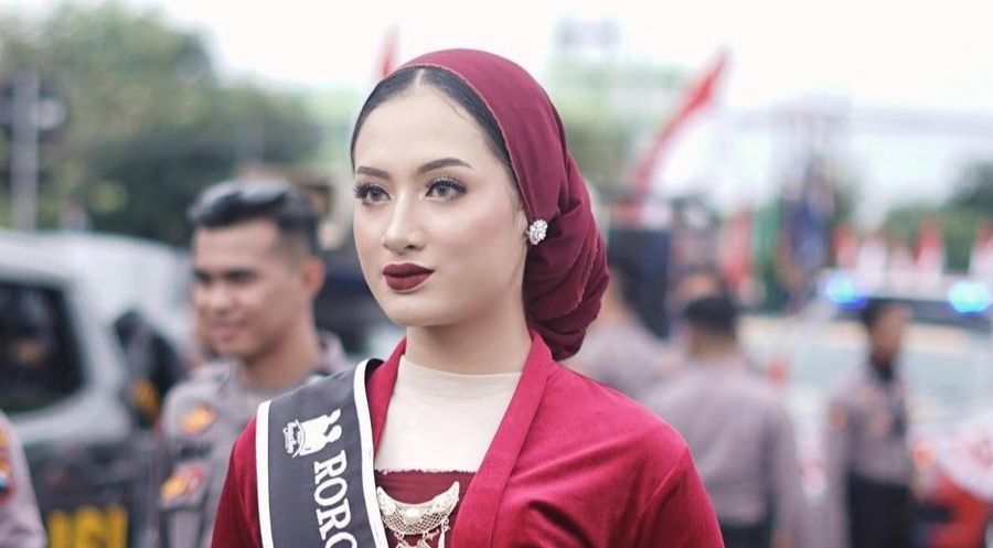 Runner Up Roro Purworejo 2023 Dian Amalia: Biasa Kenakan Turban, Telihat Fashionable Plus Simpel dan Tetap Elegan