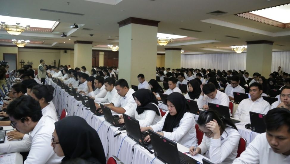 Fresh Graduate Jadi Prioritas hingga Tersedia 1,3 Juta Formasi, Berikut