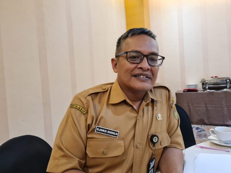 Dapat Rp 100 Ribu dan Rp 150 Ribu Sebagai Bentuk Apresiasi, Ketua RT dan RW se-Kabupaten Magelang Dapat Honor Alokasi Capai Rp 19,2 Miliar