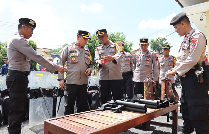 Bersiap Hadapi Segala Ancaman, Peralatan Dalmas Disiapkan